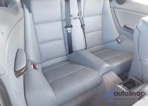 2005 BMW 330Ci z USA, uszkodzony, nr VIN WBABW53435PL48521